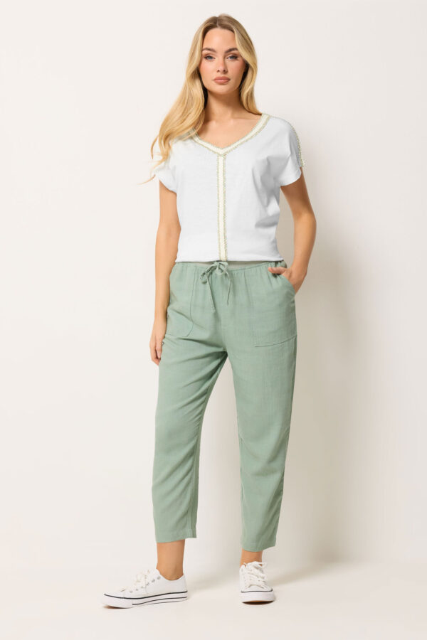 097a45df-f466-4b_502861_B Sage Green Linen Cropped Trousers